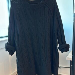 Aerie unreal cable crew sweater